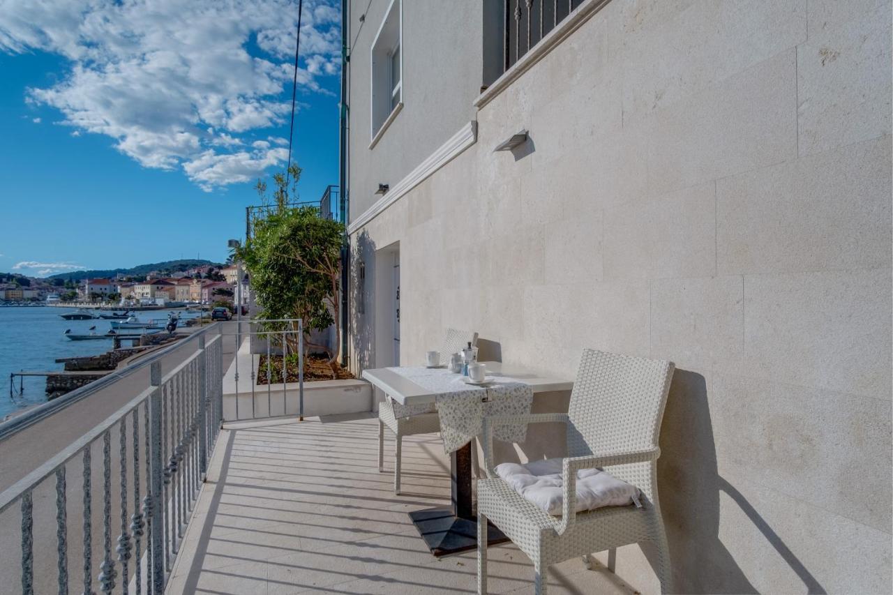 Apartman Velopin Mali Lošinj Exterior foto